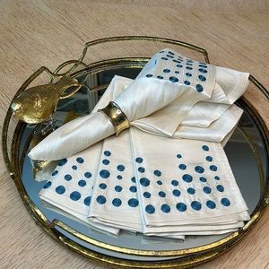 Pier 1 Napkins (4)  NWT